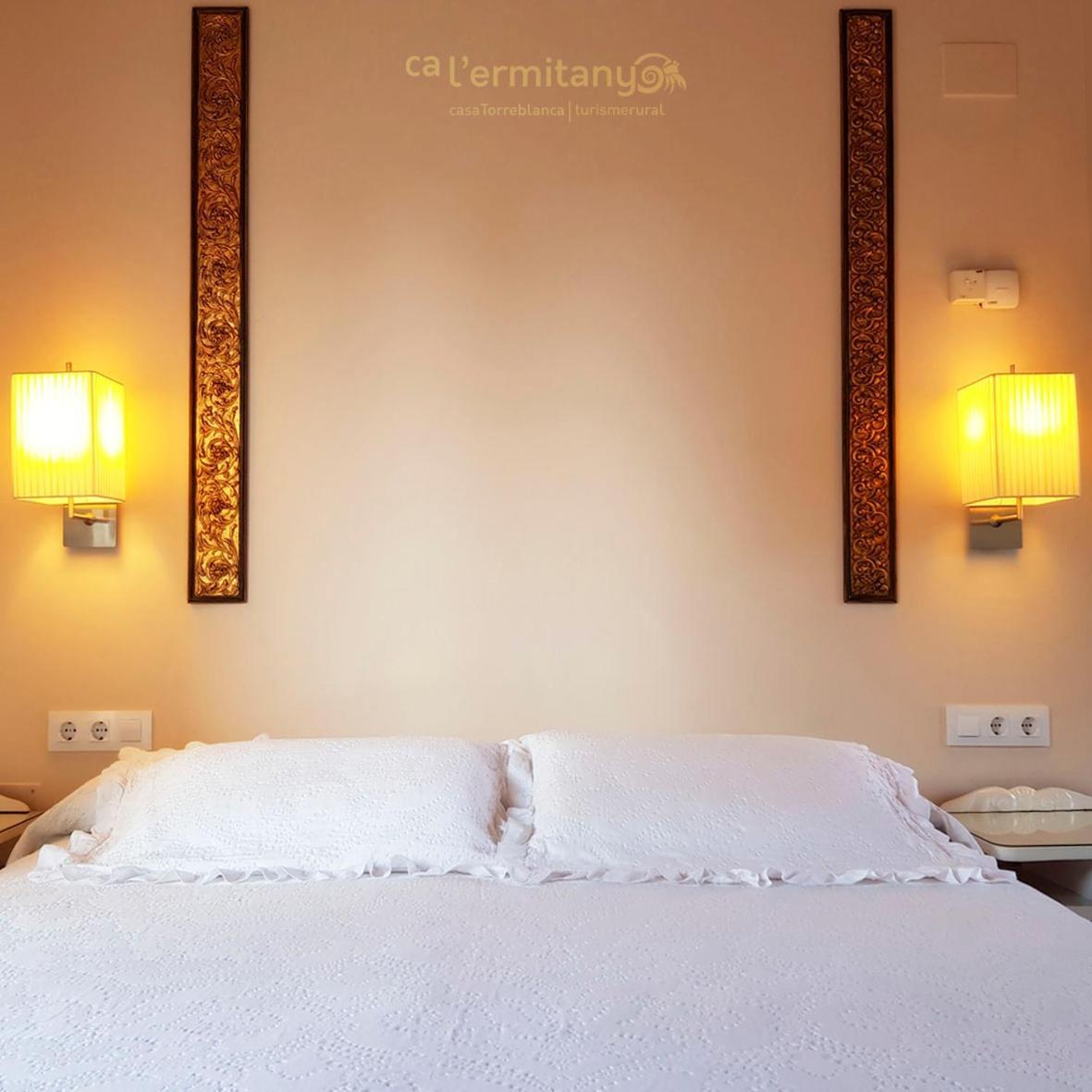 Ca L' Ermitanyo- Casa Torre Blanca Guest House Suria Eksteriør bilde